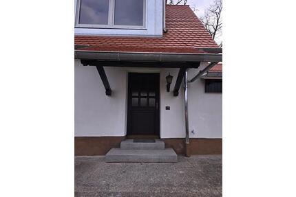 Einfamilienhaus - 1.300,00&nbsp;EUR Kaltmiete, ca.&nbsp; 90,00&nbsp;m&sup2; in Wendelstein (PLZ: 90530)