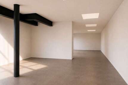 Halle in Singen 890,00 € 0 m² - 890,00&nbsp;EUR Kaltmiete, in Singen (PLZ: 78224)