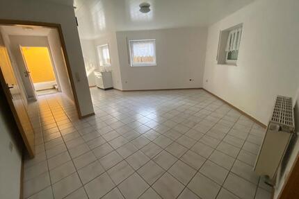 Wohnung in Badem 35 QM - 300,00&nbsp;EUR Kaltmiete, ca.&nbsp; 35,00&nbsp;m&sup2; in Badem (PLZ: 54657)