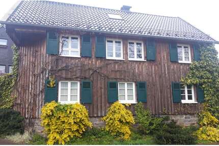Haus zum Kaufen in Wiehl 269.000,00 € 90 m²