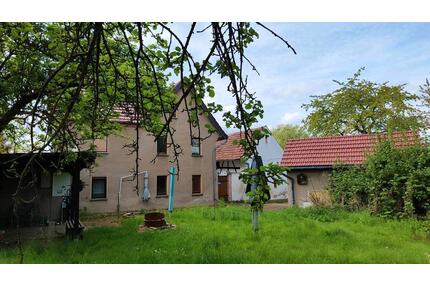 Mehrfamilienhaus mit Potenzial, Gasanlage, Photovoltaik - Langenleuba-Niederhain