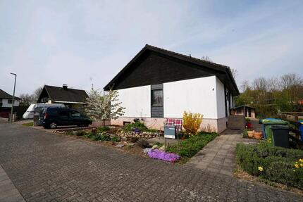 Stilvolles Einfamilienhaus mit großem Garten - Bechtolsheim