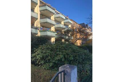 2 Zimmer Wohnung mit Garagenstellplatz, in direkter Lage zur Alster - Hamburg Hohenfelde