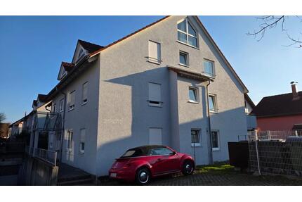 Gepflegte 3 Zimmer Wohnung in Pleidelsheim 2-TG PlWärmepumpe