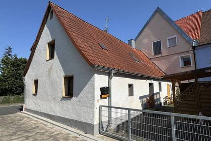 Charmantes Einfamilienhaus in Weißenohe