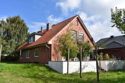 Haus zum Kaufen in Bredstedt 259.000,00 € 166 m²