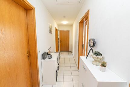 Gemütliche 3-Zimmer-Wohnung im OG – Balkon mit Blick ins Grüne - Neuhaus (Oste)