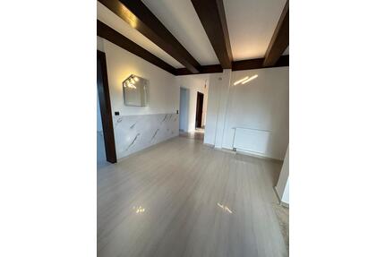 Frisch renovierte 4-Zi.-Whg in Uhingen