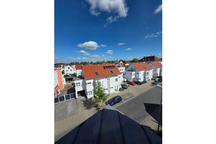 **Einzelstück!! Schöne Vierraumwohnung mit Balkon und Einbauküche im TOPZUSTAND, KAUFEN statt mieten!!*** - Ludwigshafen am Rhein Maudach