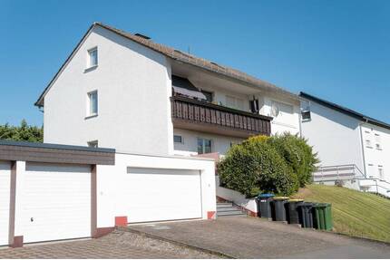 Mehrfamilienhaus in Brakel - 305.000,00&nbsp;EUR Kaufpreis, ca.&nbsp; 232,00&nbsp;m&sup2;&nbsp;Wohnfl&auml;che in Brakel (PLZ: 33034)