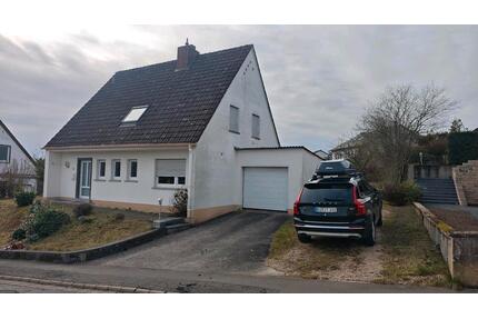 Haus in Göttschied - 225.000,00&nbsp;EUR Kaufpreis, ca.&nbsp; 120,00&nbsp;m&sup2; in Idar-Oberstein (PLZ: 55743)