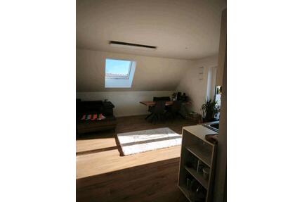Vermiete 3,5 Zimmer Wohnung - 997,00&nbsp;EUR Kaltmiete, ca.&nbsp; 73,00&nbsp;m&sup2; in Jettingen (PLZ: 71131)