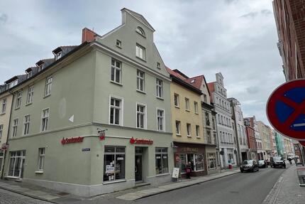 5 Zimmer-Wohnung in bester Altstadtlage der Hansestadt Stralsund mit Fahrstuhl und Dachterrasse