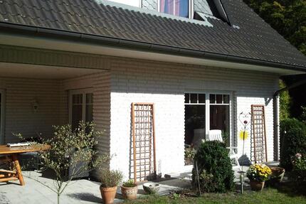 Einfamilienhaus mit Baugrundstück - Dassendorf