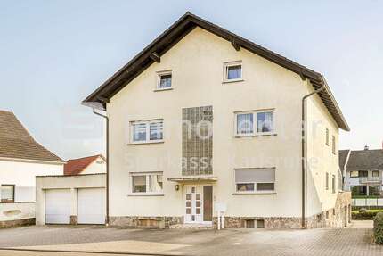 Haus zum Kaufen in Oberhausen-Rheinhausen 599.000,00 € 213.3 m²