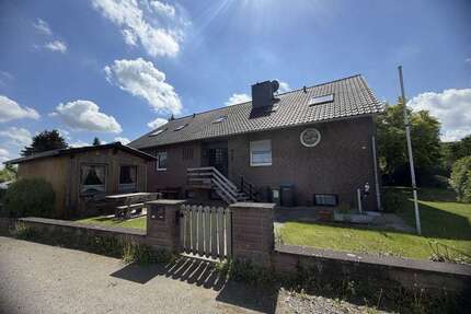 Haus zum Kaufen in Peine 389.000,00 € 240 m²