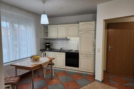 Gepflegtes Single-Apartment mit Einbauküche und Stellplatz in Bad - Bad Wildungen