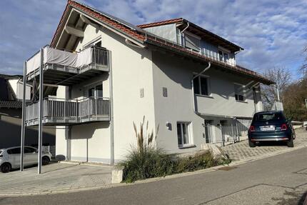 Neue Mietwohnung - 1.840,00&nbsp;EUR Kaltmiete, ca.&nbsp; 137,00&nbsp;m&sup2; in Heitersheim (PLZ: 79423)