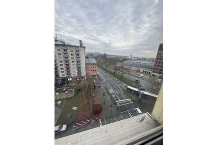 Büro in Wiesbaden 2.200,00 € 194.5 m²