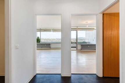 Wohnung zum Kaufen in Stuttgart-Freiberg 200.000,00 € 50.7 m²