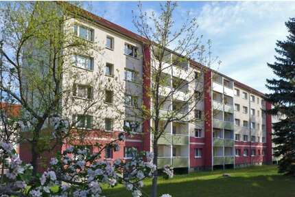 Wohnung zum Mieten in Limbach-Oberfrohna 265,00 € 47.02 m²