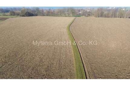 Grundstück in Bayerbach 300.760,00 € 37595 m²