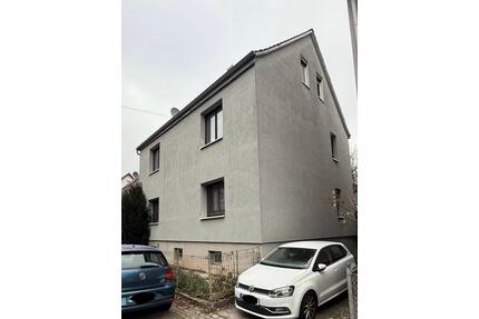 Provisionsfrei: Rendite-4-Familienhaus in Stuttgart-Hedelfingen