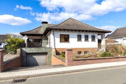 Haus zum Kaufen in Altenstadt 419.000,00 € 178 m²