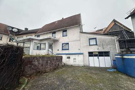 Haus zum Kaufen in Weilburg-Hirschhausen 83.000,00 € 116 m²