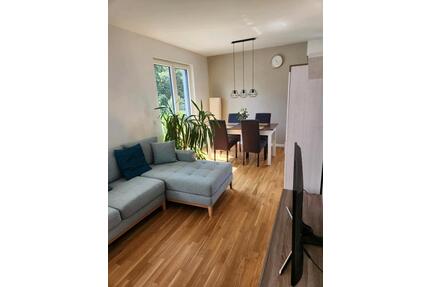 3-Zimmer Wohnung möbliert mit Anmeldung in Lankwitz - Berlin