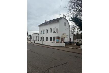 Mehrfamilienhaus in Rheinbrohl zu verkaufen
