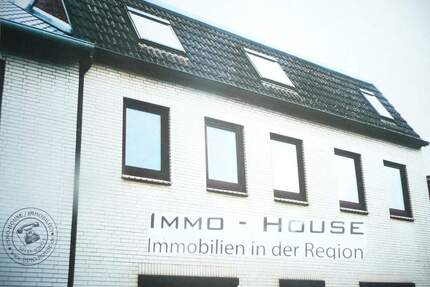 25355 Barmstedt gepflegtes Stadthaus - FREI 2026 ! - suchen - ansehen - zugreifen - kaufen - einziehen ! - viel Raum: EG - OG - ausgeb. Dachgeschoß !