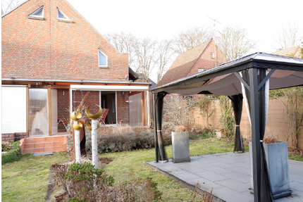 Haus zum Mieten in Geesthacht 1.500,00 € 111.06 m²