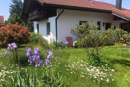 Ferienhaus Ferienwohnung Generationenurlaub Paarurlaub am See - Waging am See Fisching