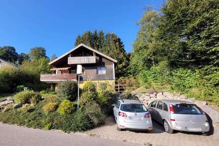 Haus zum Kaufen in Lossburg 260.000,00 € 127 m²