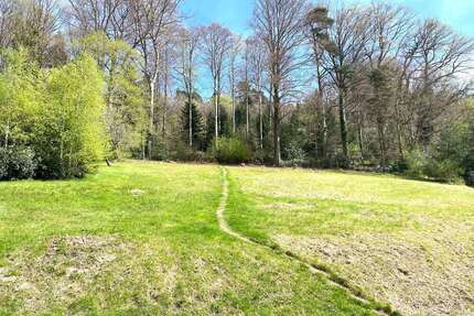 Grundstück zu verkaufen in Bad Herrenalb 320.000,00 € 988 m²