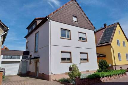 Haus zum Kaufen in Bürstadt 387.000,00 € 223 m²