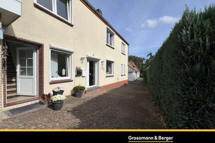 Haus zum Kaufen in Buxtehude 280.000,00 € 141.06 m²