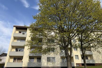 Melanie Kreimeyer präsentiert: Kompakt, modern, bezugsbereit - Wohnung mit Balkon in Obernkirchen.