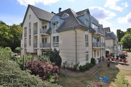 zentrale Lage, 70 m bis zum Strand! Attraktive 2-Zimmer-Etagenwohnung mit Südwest-Balkon! - Boltenhagen Ostseebad Boltenhagen