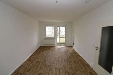 Wohnung zum Mieten in Freiberg 389,00 € 55.34 m²