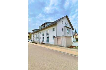 Stühlingen: Neuwertige 3 Zimmerwohnung im Obergeschoss