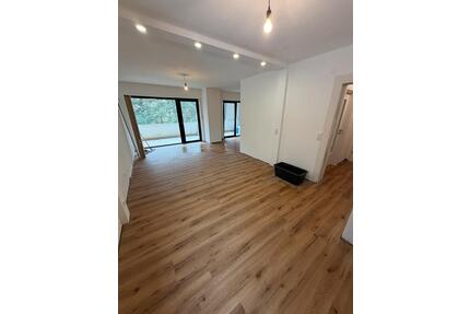 Stilvolle 2-Zimmer-Wohnung mit großer Loggia & Tiefgarage - Iserlohn Sümmern