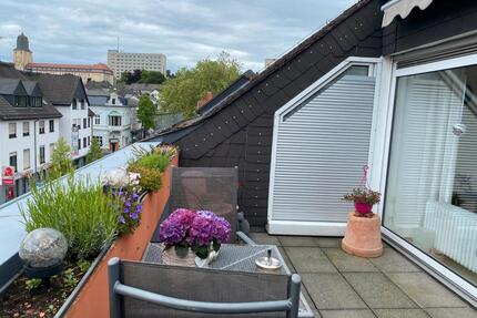 Großzügige 2-Zimmer-City-Wohnung -Tiefgaragenstellplatz möglich - Arnsberg Obereimer