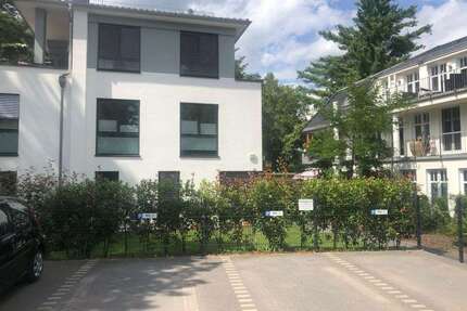 Wohnung zum Mieten in Eichwalde 2.100,00 € 156 m²