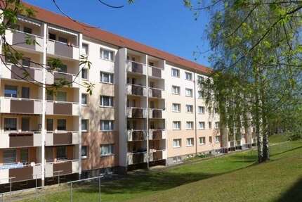 Wohnung zum Mieten in Limbach-Oberfrohna 265,00 € 46.49 m²