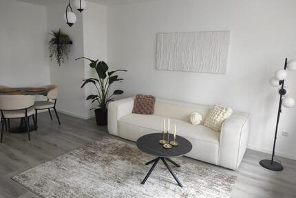 Vollmöblierte 2-Zimmer-Wohnung mit gehobener Innenausstattung mit - Gersthofen