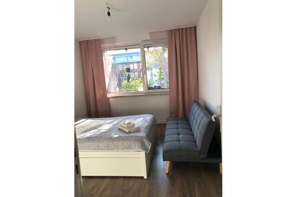 Ein Zimmer zu vermieten - 600,00&nbsp;EUR Kaltmiete, ca.&nbsp; 50,00&nbsp;m&sup2; in Hamburg (PLZ: 22045) Wandsbek