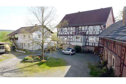 Haus zum Kaufen in Alsfeld 282.000,00 € 390 m²