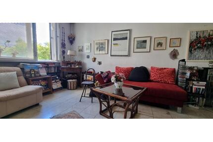 Blick auf den Kurfürstendamm - 219.000,00&nbsp;EUR Kaufpreis, ca.&nbsp; 28,00&nbsp;m&sup2; in Berlin (PLZ: 10711) Charlottenburg-Wilmersdorf